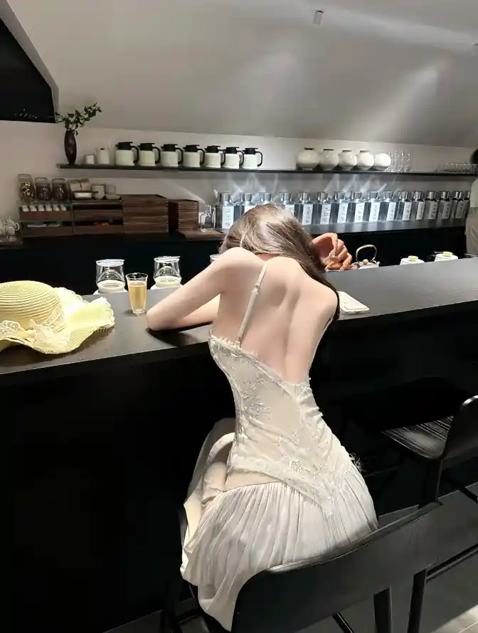 国产精品国产三级_上别人丰满人妻_性少妇无码播放